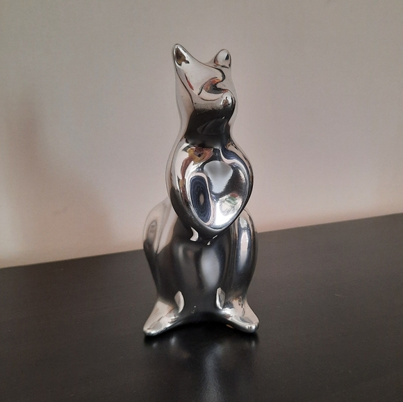 Vintage Hoselton Polished Aluminum Sculpture Kangaroo RARE - Picture 2 of 10